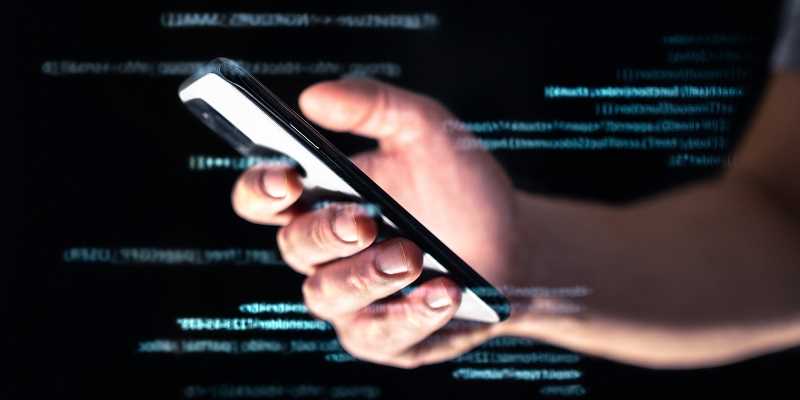 Just Two Words Can Put You In The Middle Of A Smishing Scam